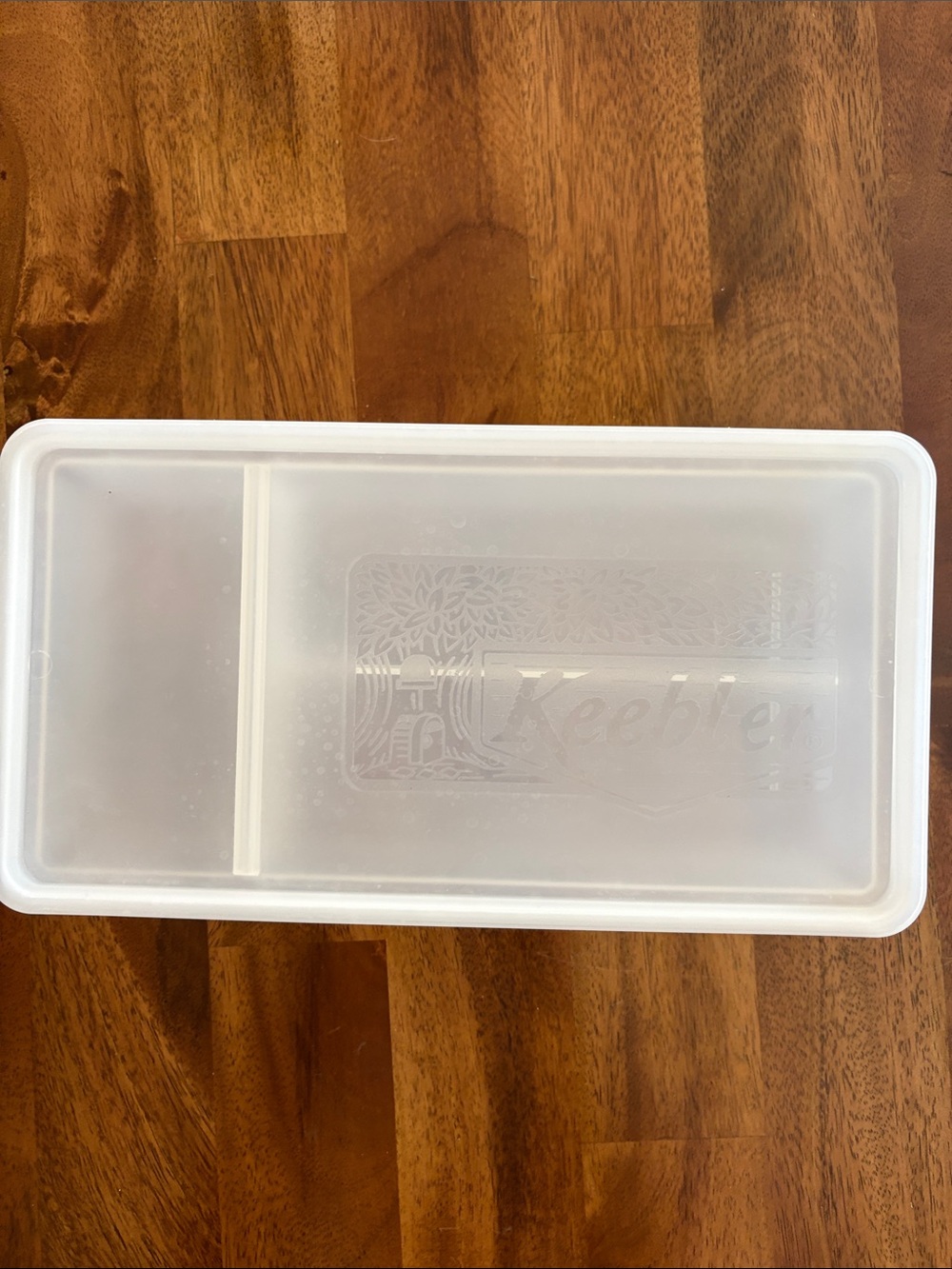 Vintage Keebler Frosted Plastic Snack or Cracker Storage Lid - Translucent White